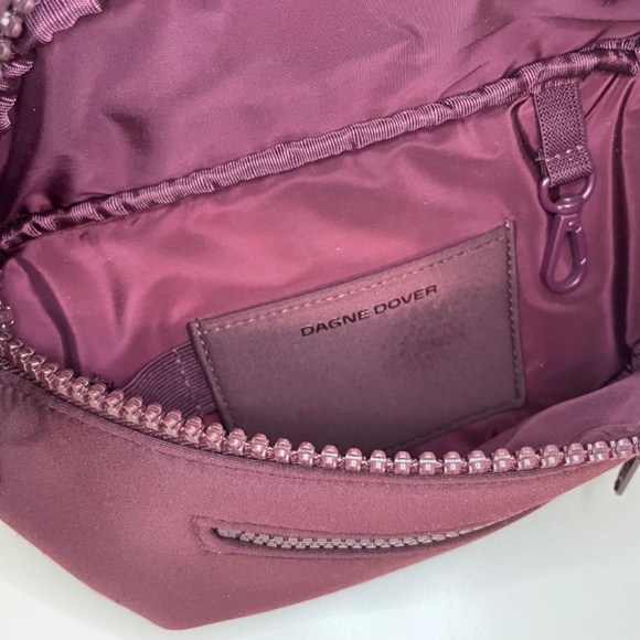 Dagne Dover Ace Neoprene Belt Bag Fanny Pack in Burgundy Currant Eclipse - Picture 6 of 10